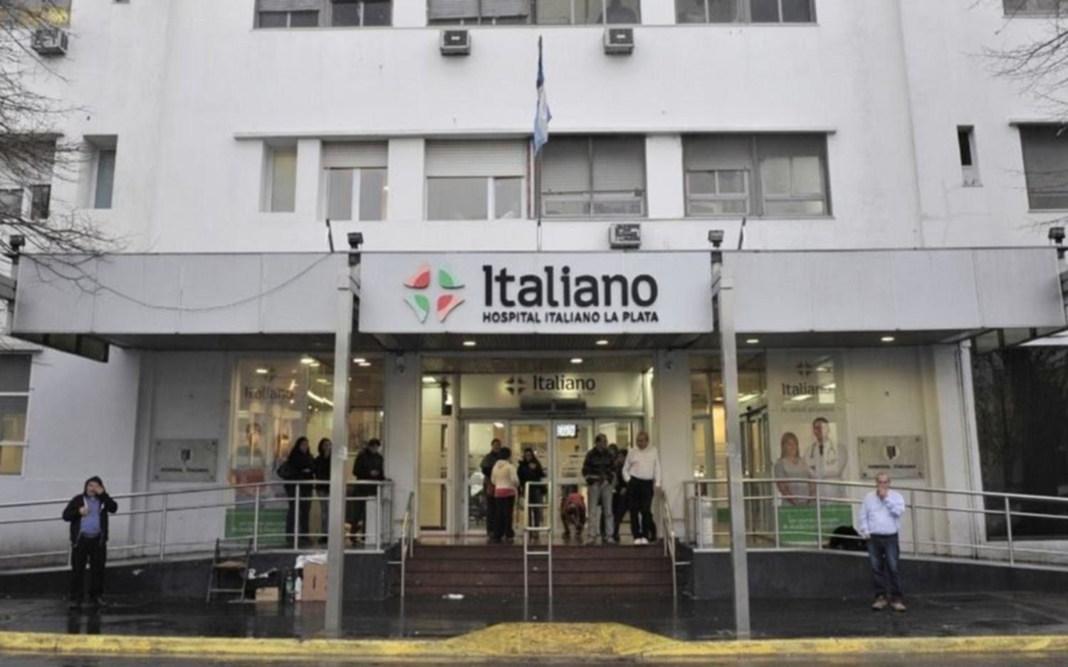 Terapias intensivas colmadas en los centros de salud de la Región