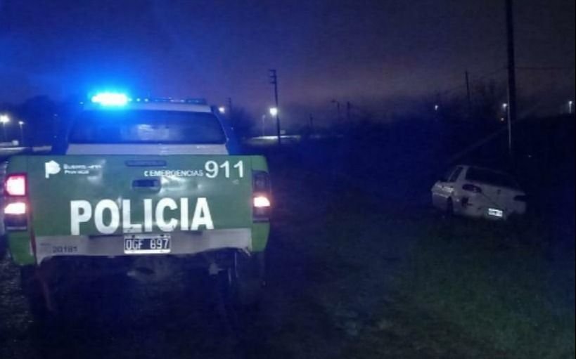 Un feroz tiroteo con un herido de bala tras una persecución de Los Hornos a Abasto