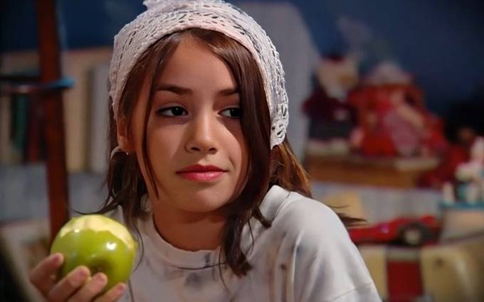 Reapareció "Robertita" en la TV y Lali Esposito salió a agradecer el cariño de sus fans