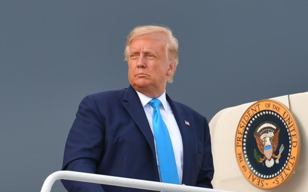 Trump pide votar dos veces en las elecciones de noviembre