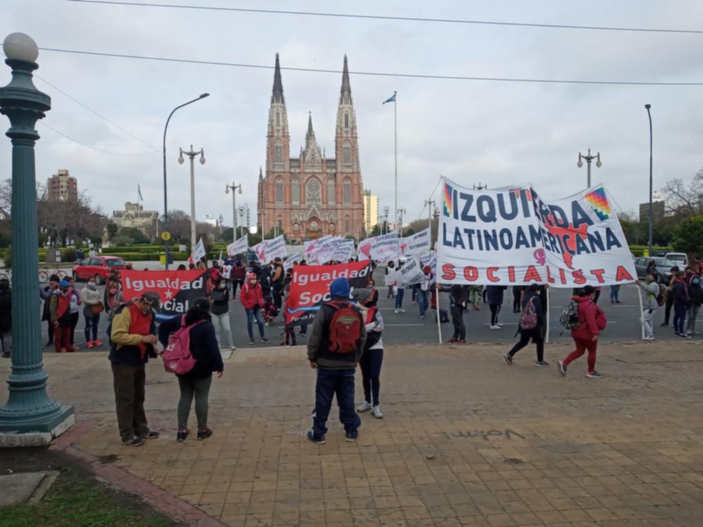 Los movimientos sociales pidieron por los comedores