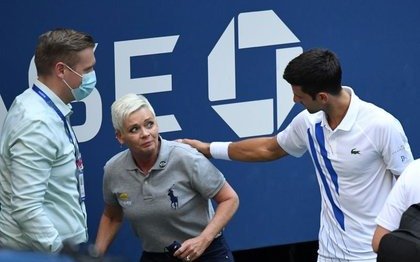 Amenazan de muerte a la jueza de línea que recibió el pelotazo de Djokovic