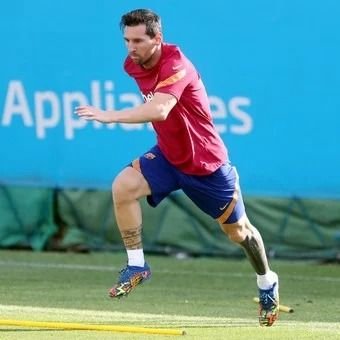 El día después del retorno: Messi entrenó hoy en el Barcelona en soledad   