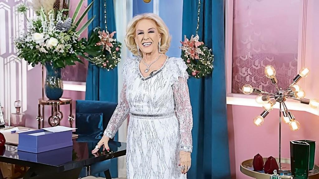 ¿Vuelve Mirtha?: el plan de Suar para que la Chiqui retome la conducción