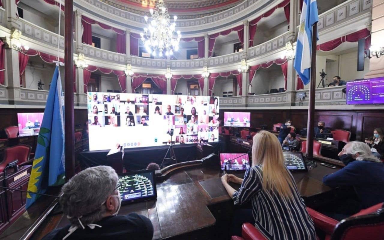 "No se interpretó el espíritu de consenso", dicen en Provincia sobre aprobación de pliegos