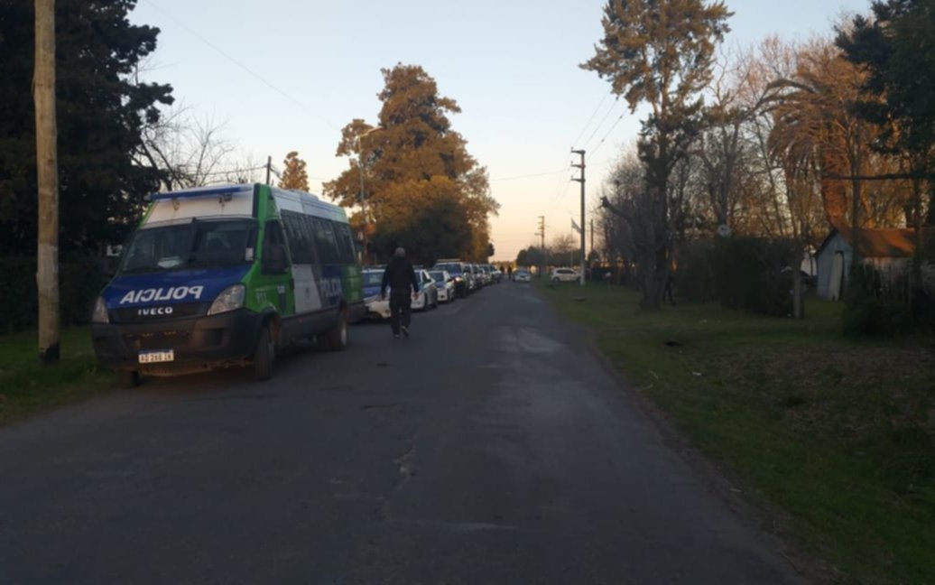 Lo buscaban por un robo en Gorina y cayó con drogas y armas tumberas