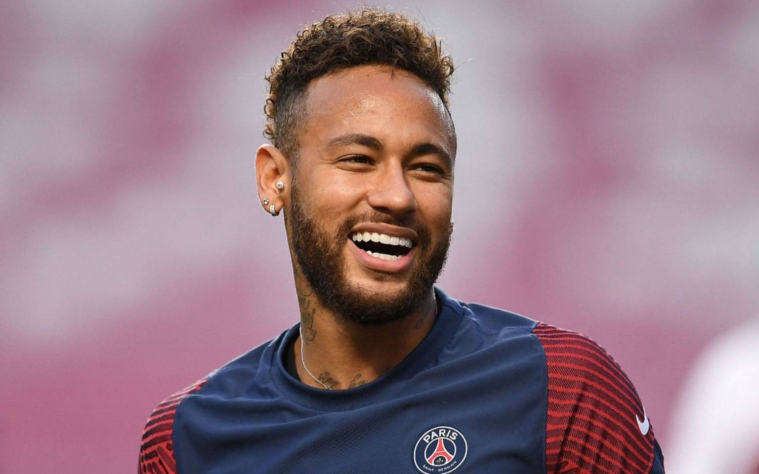 Neymar confirmó que ya no tiene coronavirus