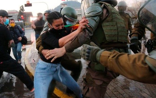 Incidentes en Chile a 47 años del Golpe de Estado contra Salvador Allende