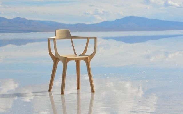 Así es la silla creada por un argentino que ganó el mayor premio de diseño del mundo