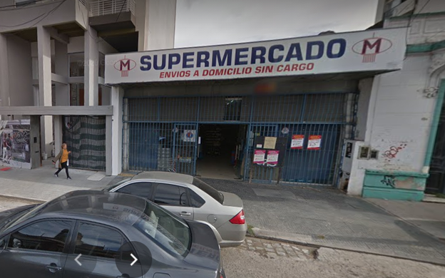 Asesinan a balazos a un supermercadista chino en su negocio e investigan ataque mafioso