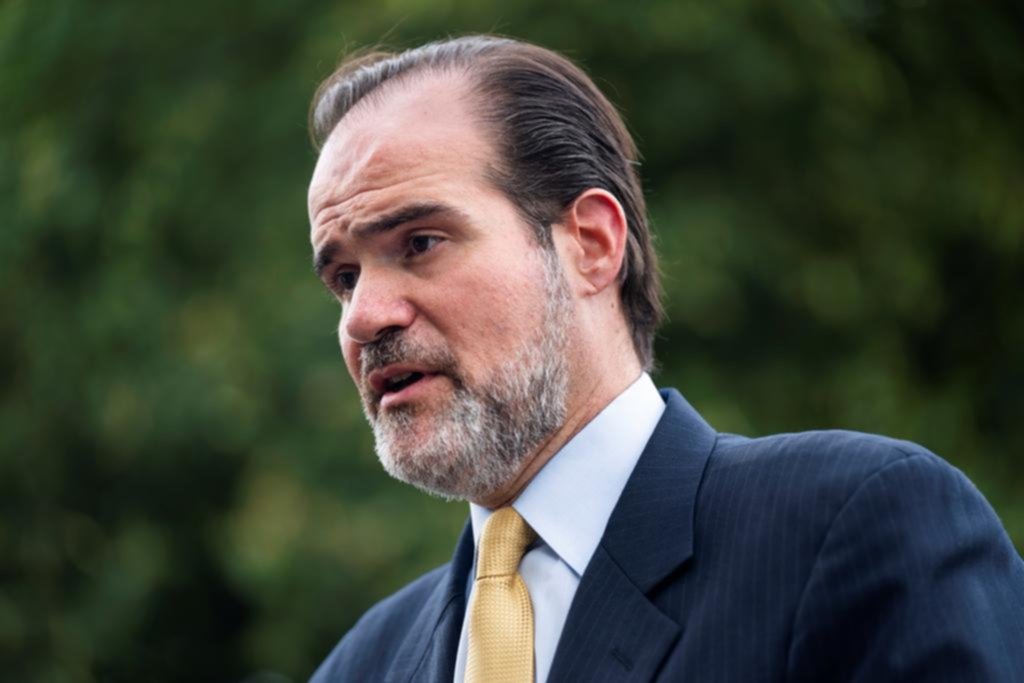 Claver-Carone, el candidato de Trump, fue elegido presidente del BID