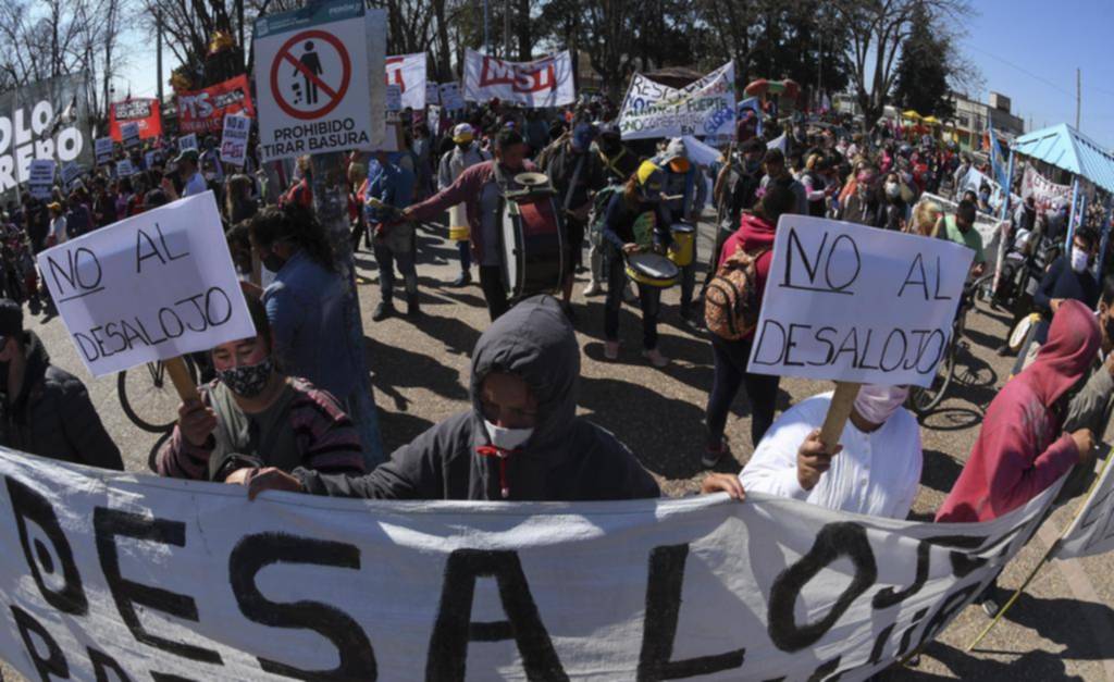 Ya tiene fecha el desalojo de la mega ocupación en Guernica: cómo deberá ser el operativo