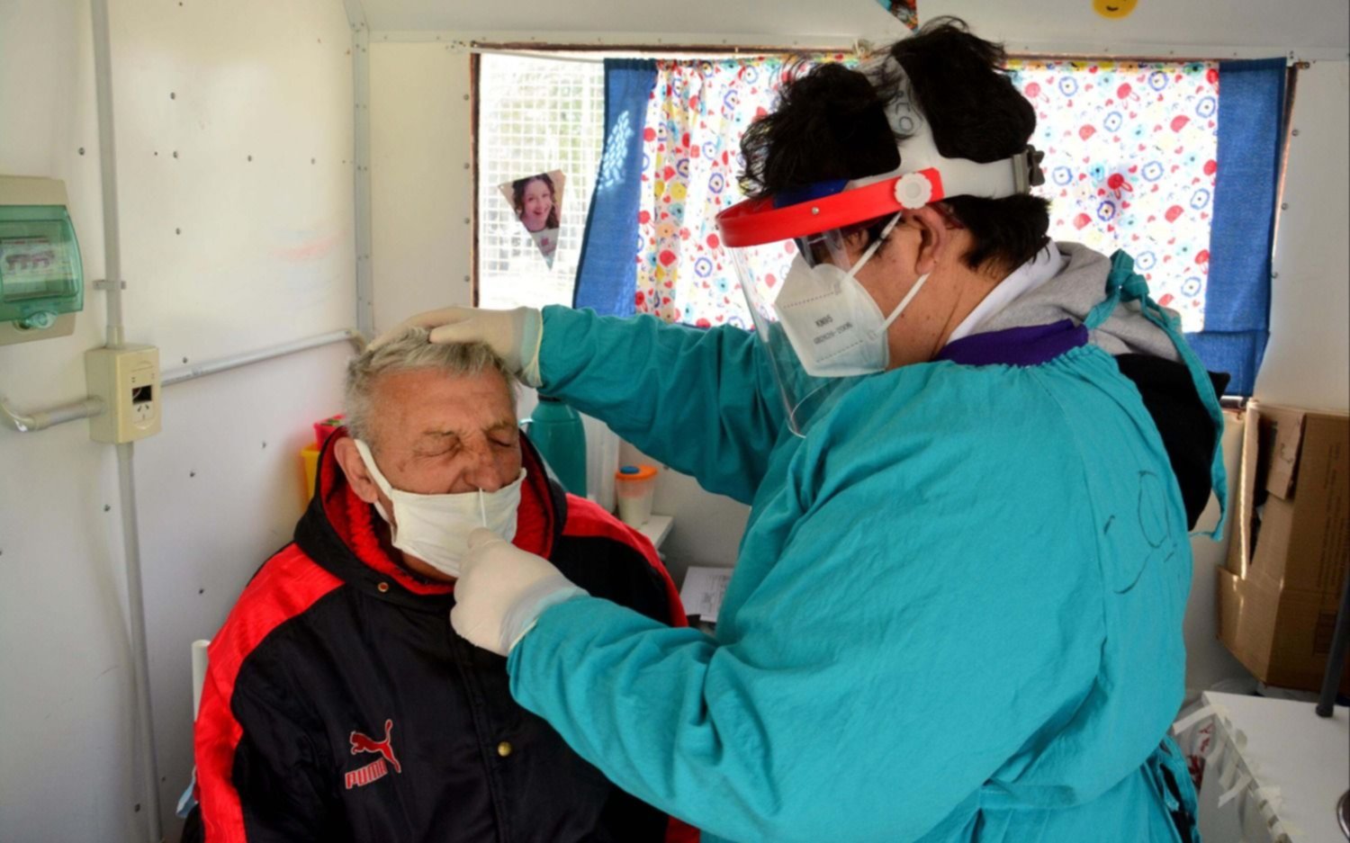 El coronavirus en Argentina bajó a 9.056 casos y 89 fallecidos en el día