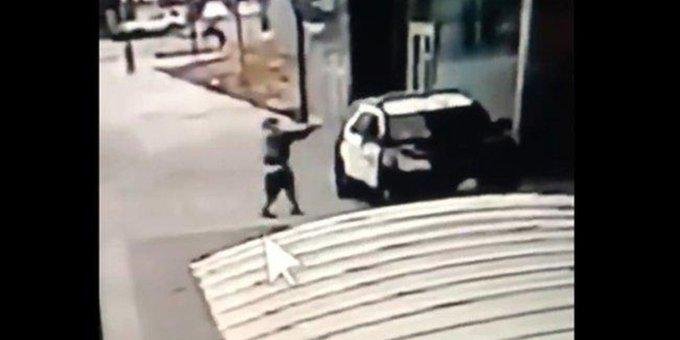 Balean a dos policías de Los Ángeles en una aparente emboscada