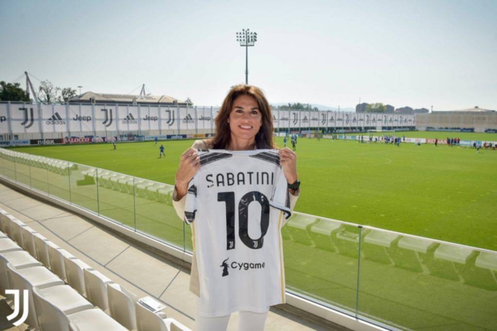 La Juve goleó en un amistoso con una invitada de lujo