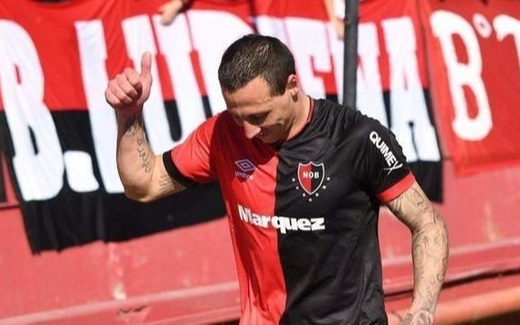 Informe pincha: mientras el plantel descansa, la CD avanza por Lema