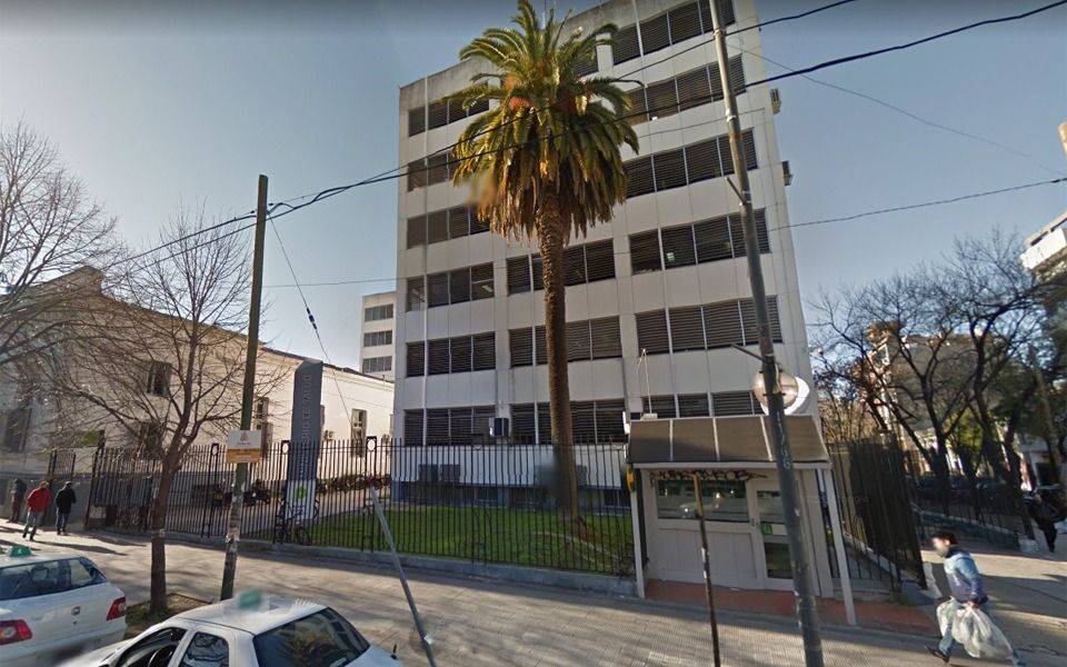 Trabajadores que dependen de Salud reclaman el cobro del bono