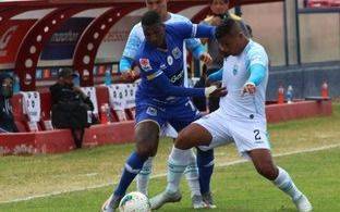 El equipo peruano que jugará contra River reclamaría los puntos ante Liga de Quito