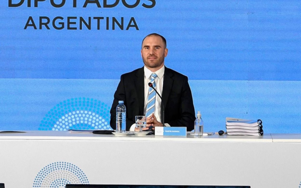 Guzmán expuso el proyecto de Presupuesto 2021 ante los diputados