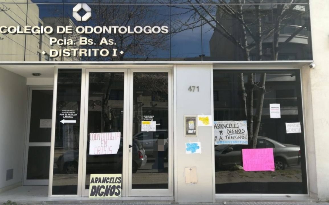 Sigue el ruido entre los odontólogos: el Colegio demandó a la SOLP y a la Agremiación