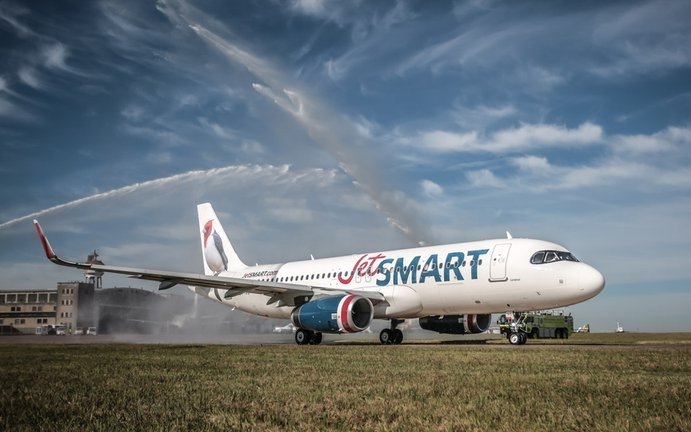 JetSmart, otra aerolínea en crisis en Argentina: "Son demasiadas decisiones contra nosotros"