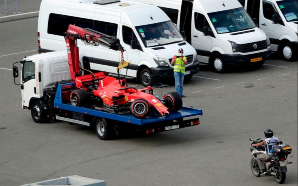 Ferrari sigue viviendo una pesadilla en la F1: el accidente de Vettel durante la clasificación en Rusia
