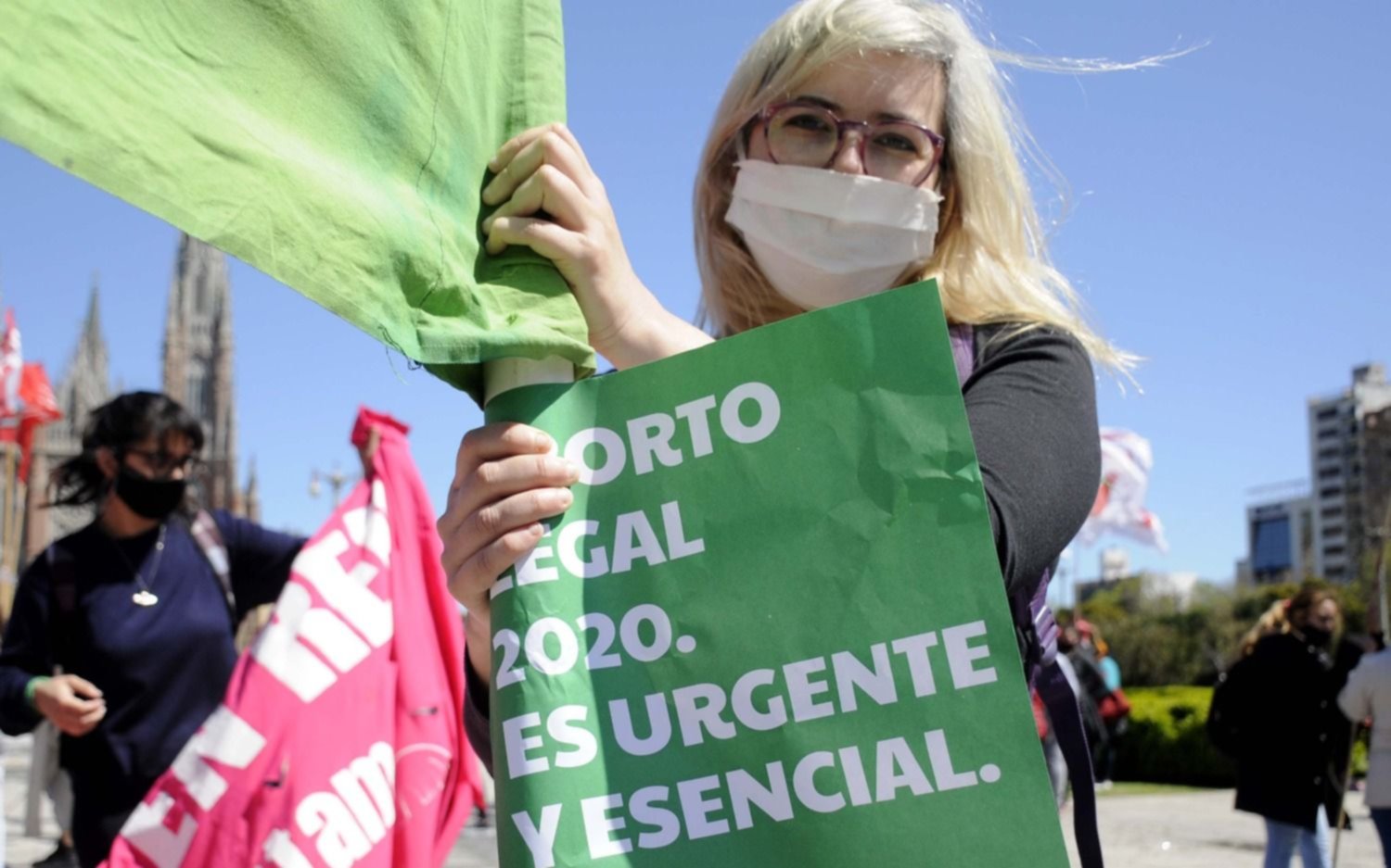 Mujeres reclamaron en La Plata la urgente aprobación del aborto legal, seguro y gratuito