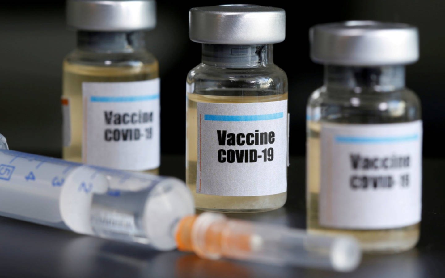 La vacuna de Moderna mostró altos niveles de anticuerpos en adultos mayores tras un estudio preliminar