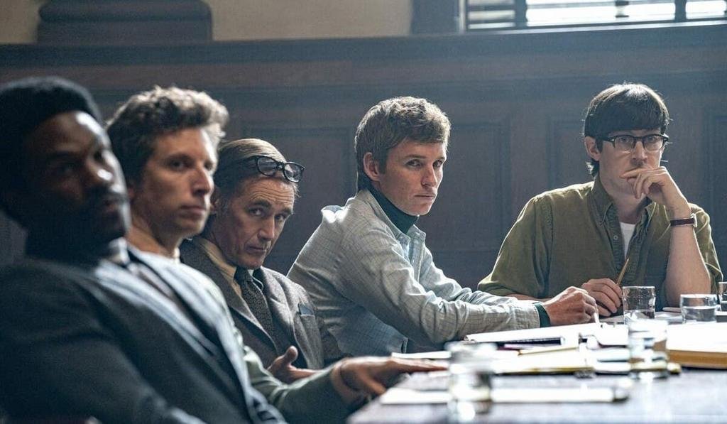 Octubre en la pantalla: Hugh Grant, Menudo y un juicio histórico llegan a la tevé