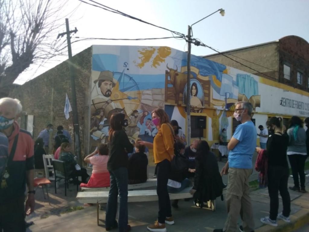 Inauguraron en San Carlos un nuevo mural por Malvinas