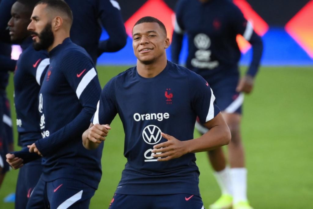 Mbappé no se movió del PSG y el Tic Tac del mercado fue Griezmann al Aleti del Cholo