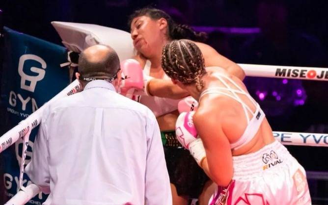 Imágenes sensibles: Conmoción en Canadá por la muerte de una boxeadora tras ser noqueada en una pelea