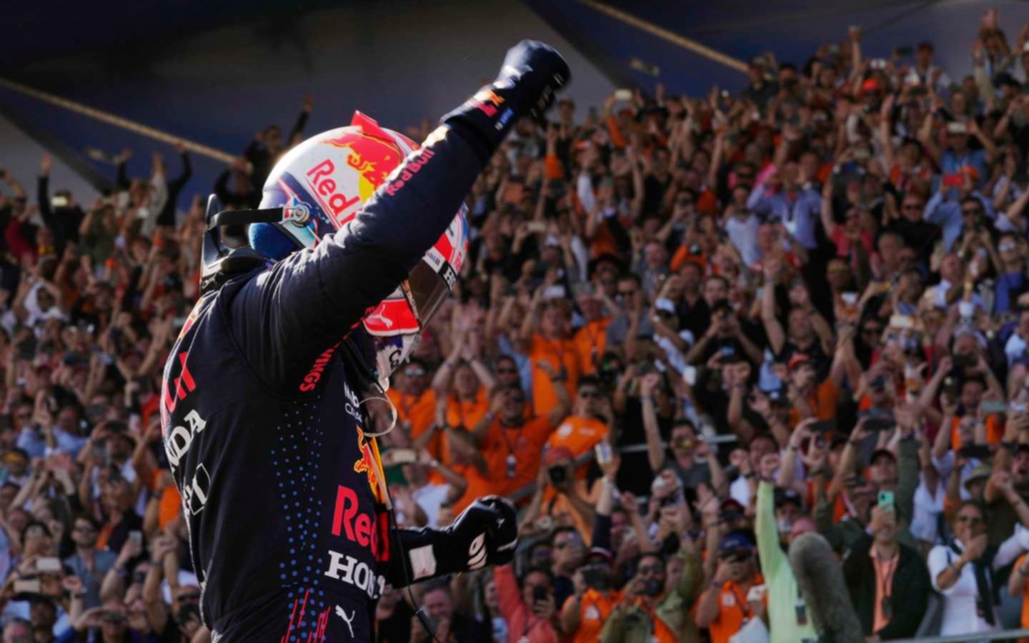 Fórmula 1: Verstappen ganó el GP de Países Bajos y se subió a la cima