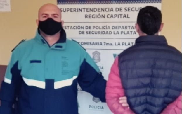 Golpeó y le mordió la cara a su ex pareja: lo detuvieron en Abasto