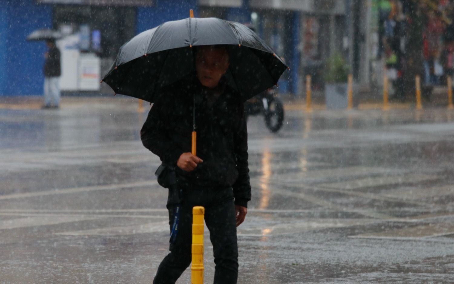 La Plata en alerta amarillo por tormentas y fuertes vientos: cuánto llovió barrio por barrio