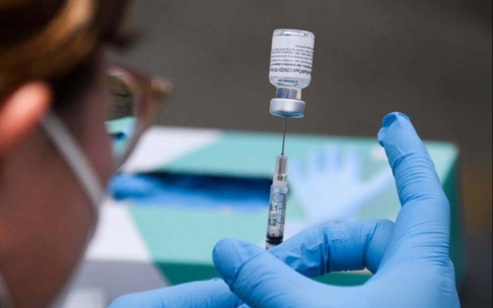 Este miércoles llegan las primeras 100.000 vacunas de Pfizer al país 