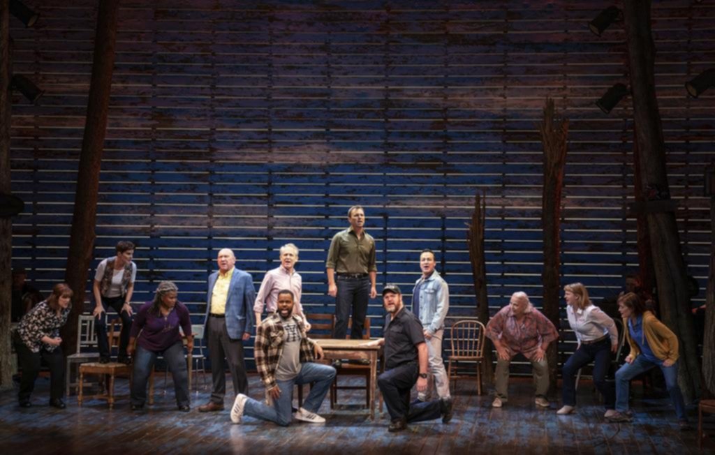 “Come From Away”: cuando la casa es chica pero el corazón es grande