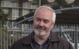 Alejandro Bodart cierra su campaña en un hotel céntrico de La Plata