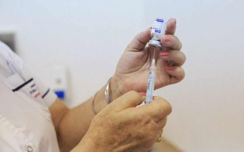 Coronavirus: las vacunas que tuvieron mayores efectos adversos en nuestro país 