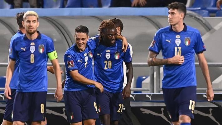 Italia prolongó su buen momento con una goleada y amplió el invicto a 37 partidos