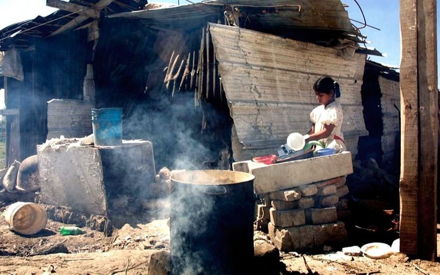 Cómo llega la economía a las PASO en relación con otras elecciones