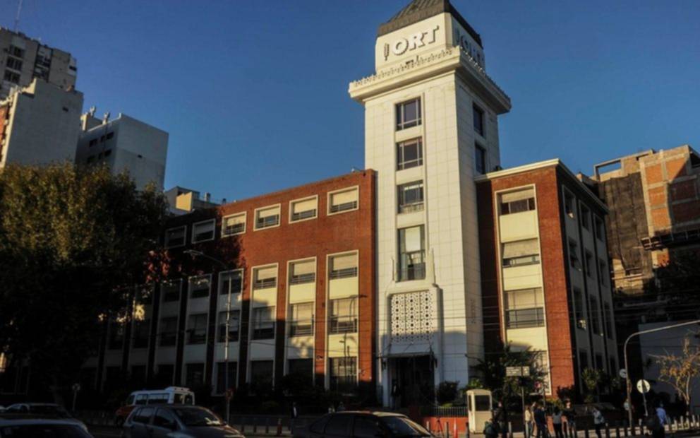 Se confirmaron tres casos de Delta en el brote del colegio de Belgrano