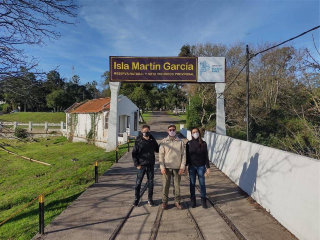La escapada familiar de Axel Kicillof a la Isla Martín García