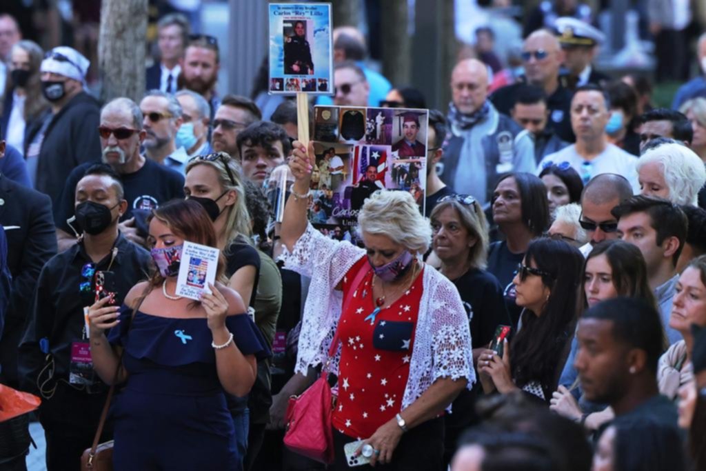 Recordaron la tragedia entre minutos de silencio