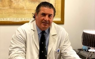 Dr. Diego Barés: "El elemento fundamental para combatir la pandemia sigue siendo la vacunación masiva"
