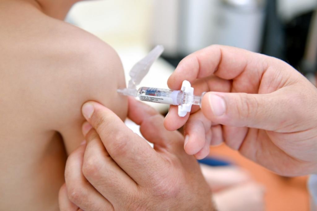 “Cuesta cada vez más” que se respete el calendario oficial de vacunación