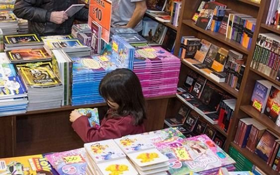 Feria Municipal del Libro en Florencio Varela