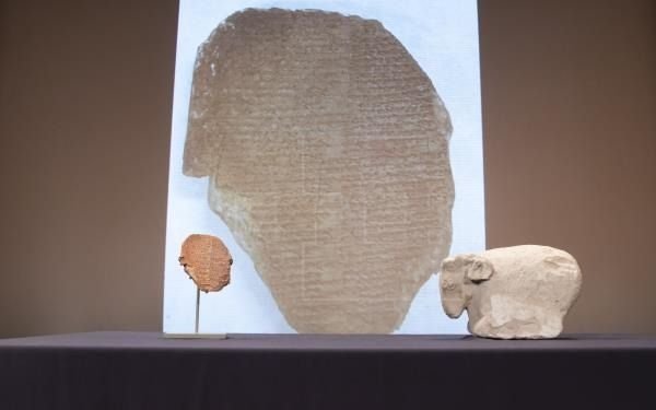 EEUU devuelve a Irak una tablilla que narra la primera epopeya de la historia 