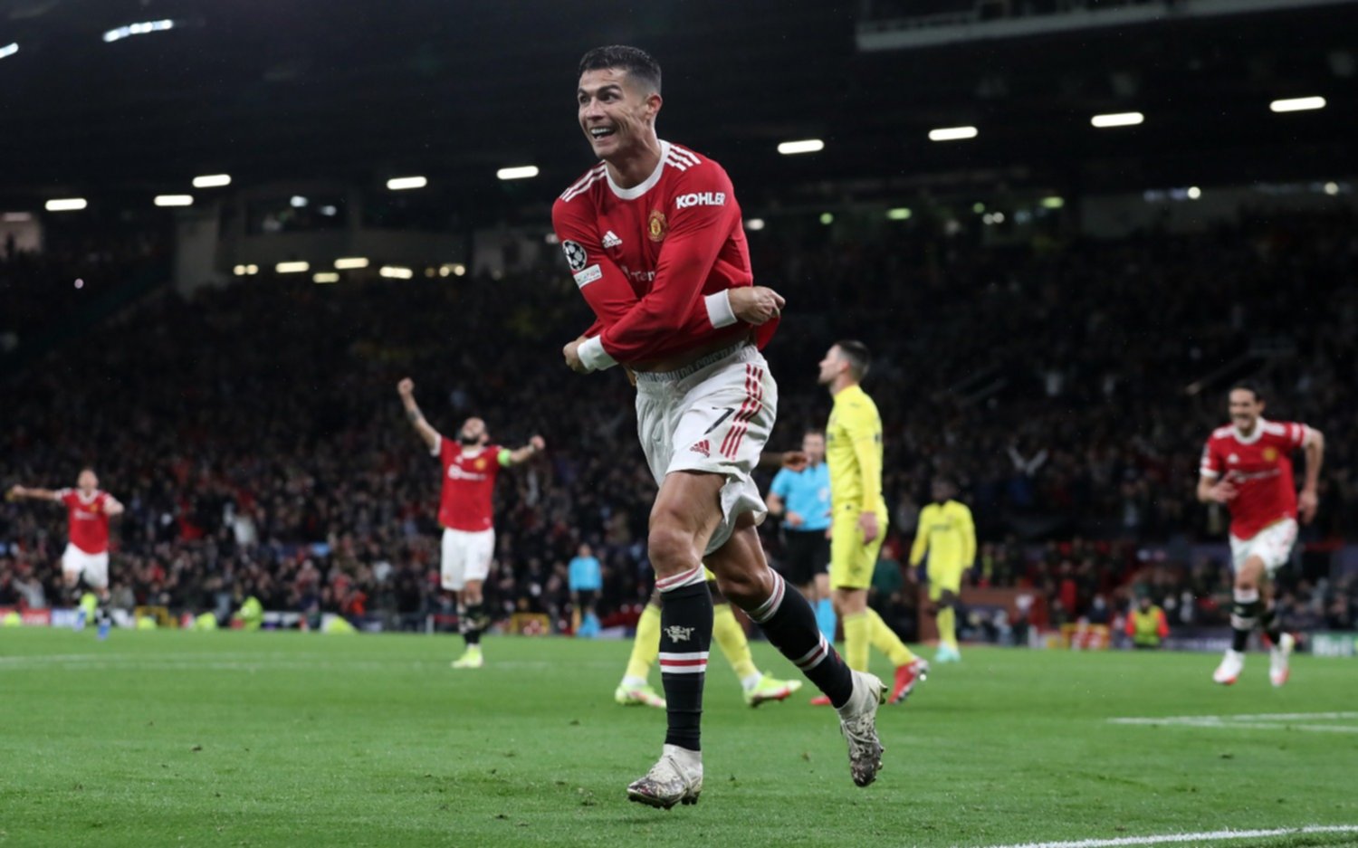 Cristiano Ronaldo le dio el triunfo al Manchester United ante Villarreal en la Champions