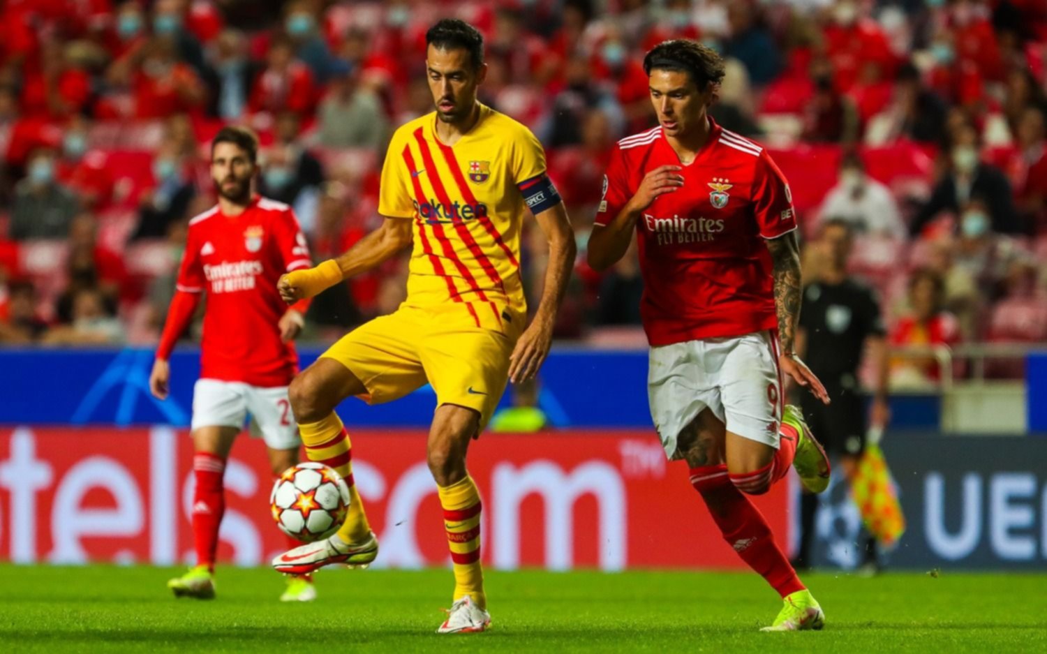 Barcelona no reacciona y ahora perdió 3 a 0 con Benfica por la Liga de Campeones